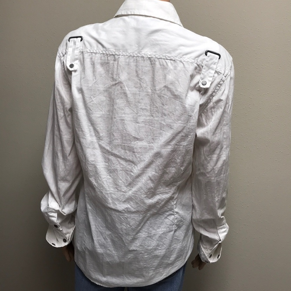 Guess button down top - Picture 3 of 8